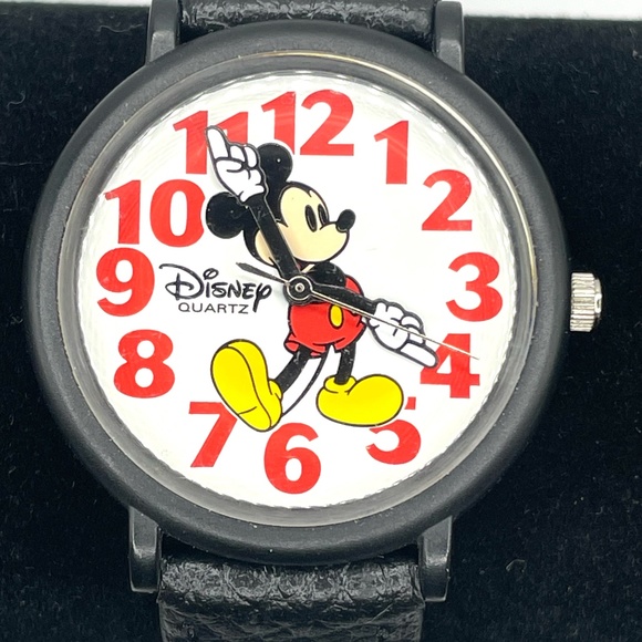 Vintage Disney Time works Mickey Mouse Quartz Watch - Picture 2 of 5